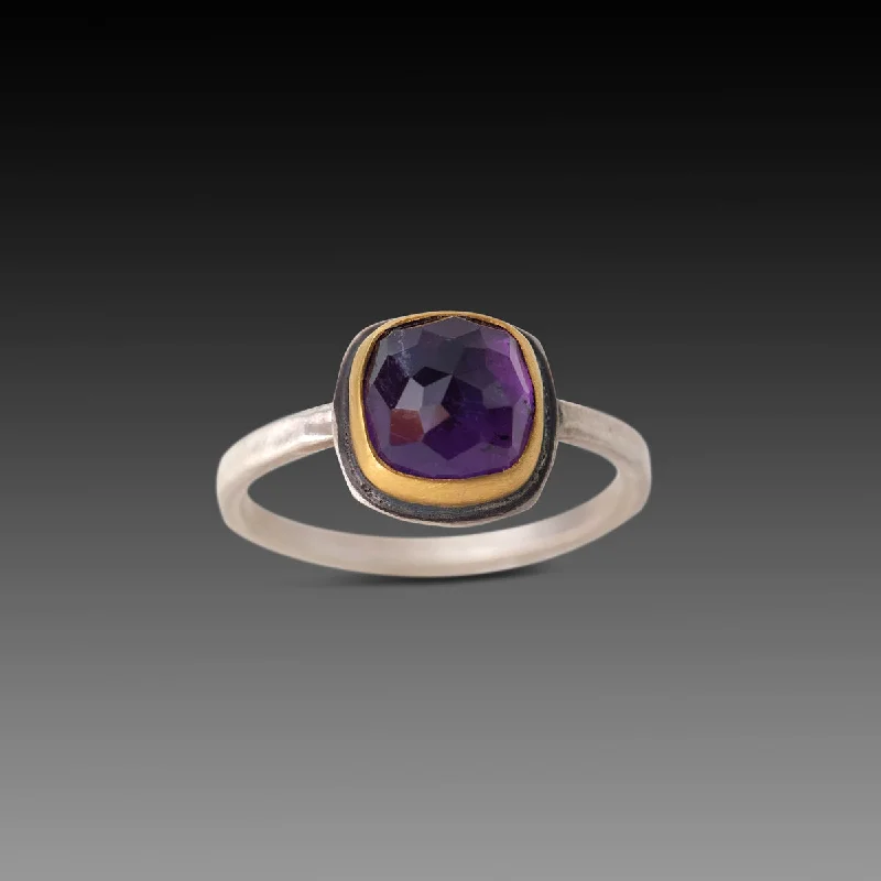 Agate Gemstone Rings with a Banded and Textured DesignSimple Elegance Amethyst Ring