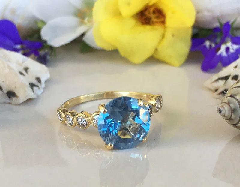 Tanzanite Gemstone Rings with Platinum Milgrain DetailingBlue Topaz Ring - December Birthstone - Round Blue Topaz Statement Engagement Ring with Clear Quartz Accents