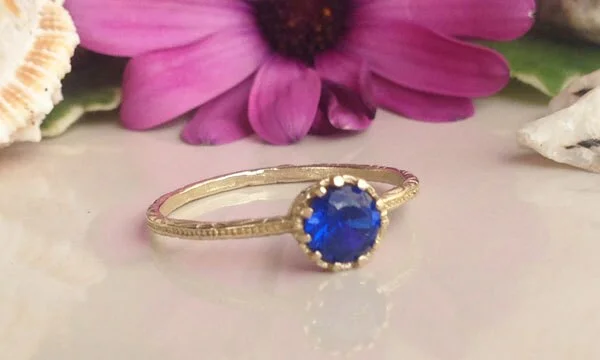 Alexandrite Gemstone Rings with a Chameleon - like Color ChangeBlue Sapphire ring - September Birthstone - Delicate Hammered Ring with Round Blue Sapphire Gemstone