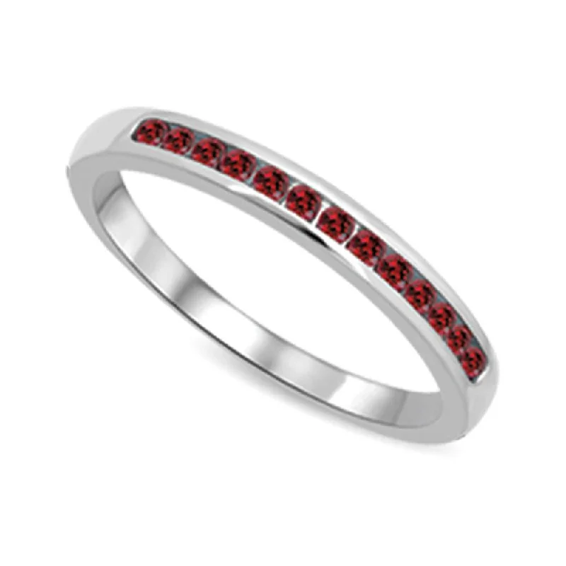 Jade Gemstone Rings with Intricate Carvings14K White Gold 1/5 Ctw Garnet Machine Band