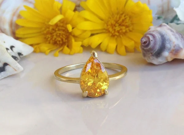 Agate Gemstone Rings with a Banded and Textured DesignCitrine Ring - November Birthstone - Lace Setting Ring with Pear-Shaped Yellow Citrine Gemstone