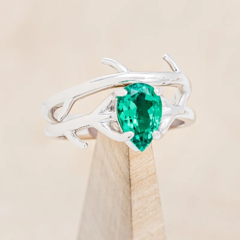 "ARTEMIS" - LAB-GROWN PEAR EMERALD ENGAGEMENT RING WITH AN ANTLER-STYLE STACKING BAND