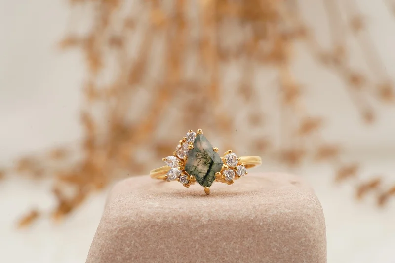 Emerald Gemstone Rings with Diamond - Encrusted HalosKite Cut Moss Agate Cluster Diamond Engagement Ring